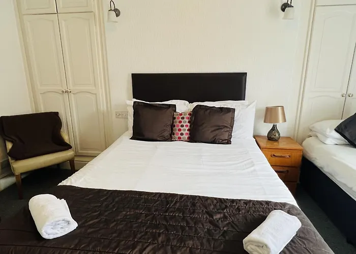 The Roadhouse Hotel